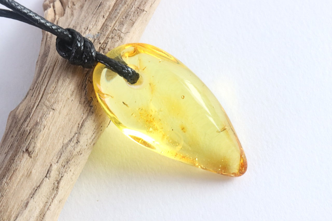 Pointed Amber Pendant
