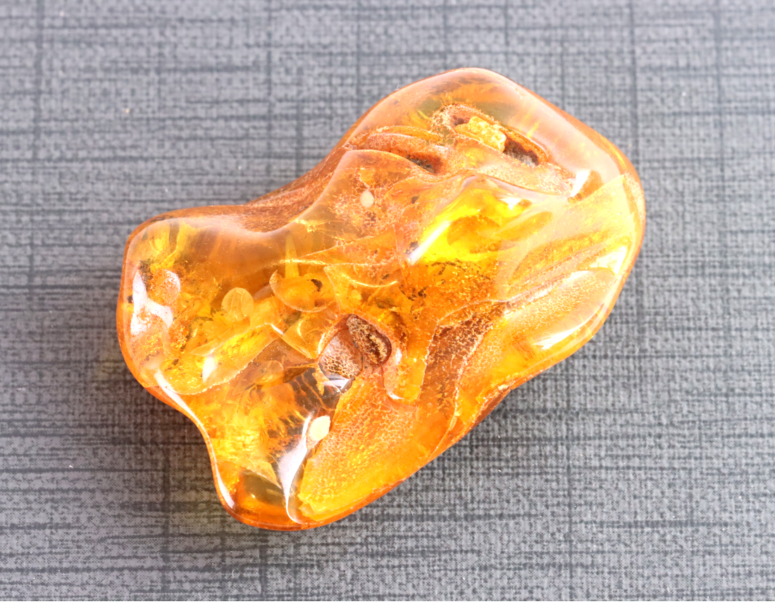 Natural Baltic Amber Gemstone