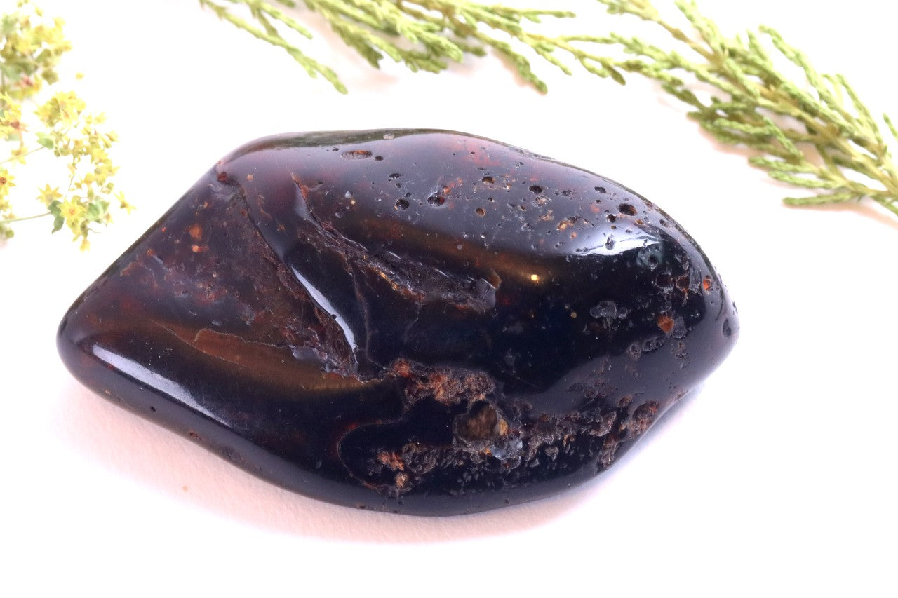 Large Tumbled Baltic Amber Gemstone – Genuine 40 Million Year Old Fossil Resin