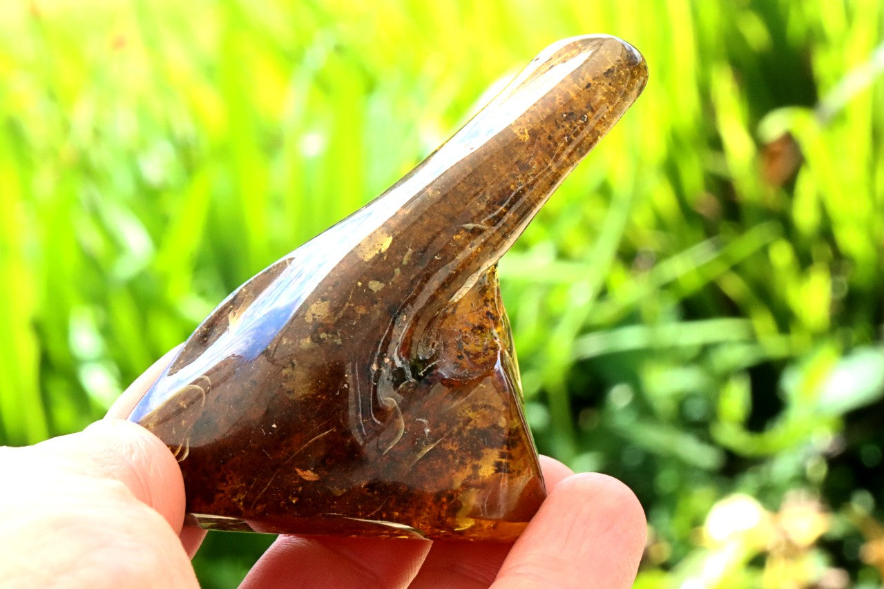 Large Natural Baltic Amber Gemstone (53g).