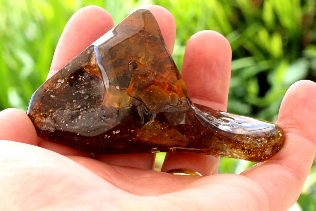 Large Natural Baltic Amber Gemstone (53g).