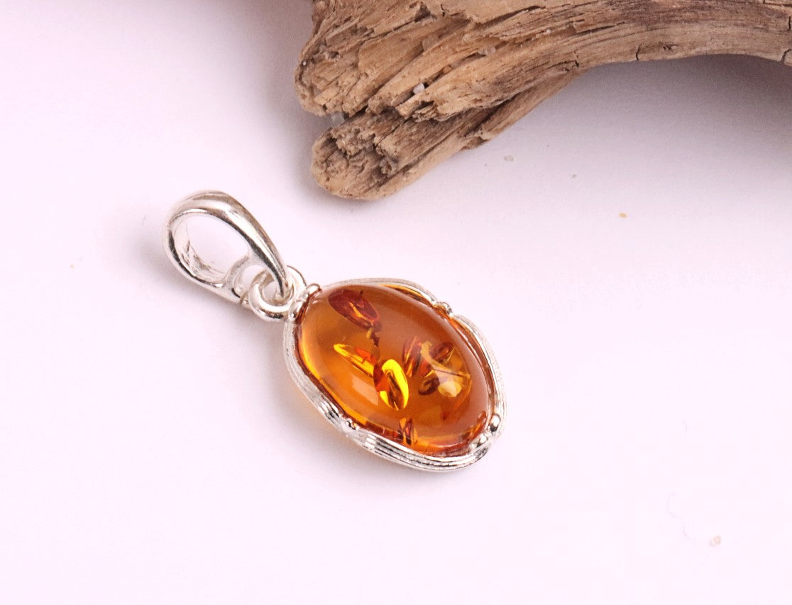 Dainty Classic Baltic Amber Pendant – Honey Gem on 925 Sterling Silver