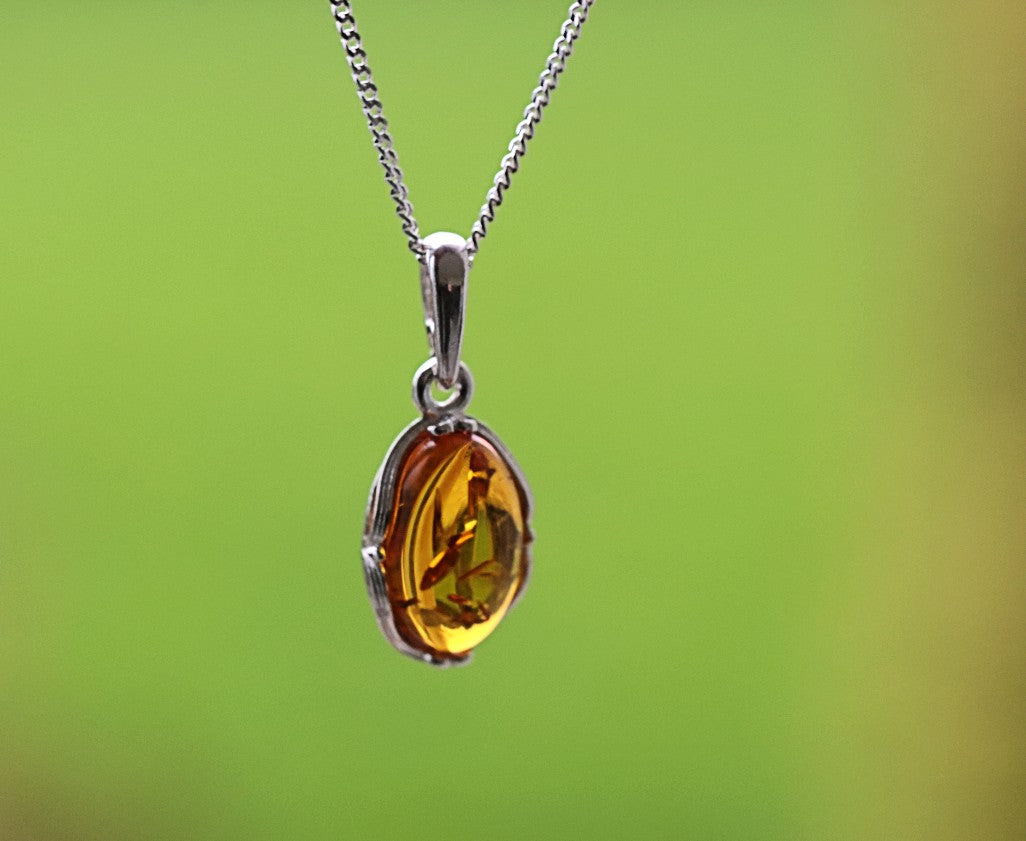 Dainty Classic Baltic Amber Pendant – Honey Gem on 925 Sterling Silver