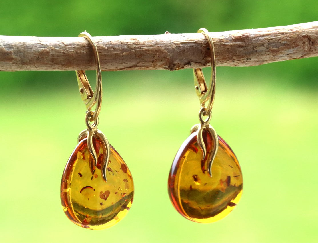 Elegant Gold Teardrop Earrings