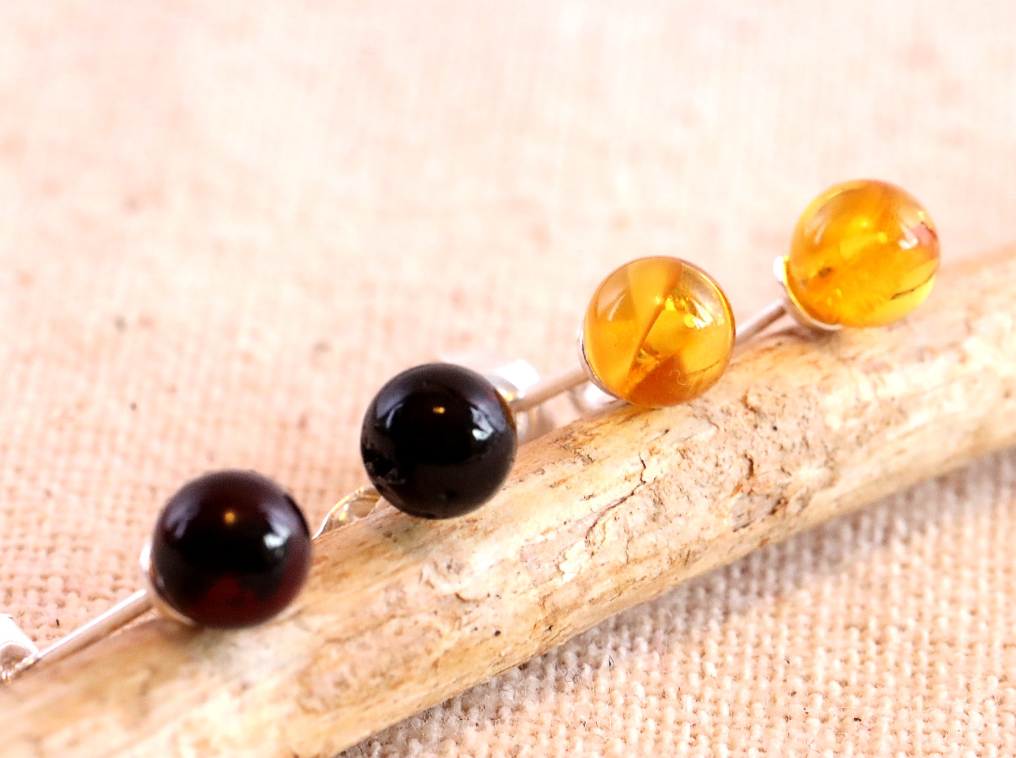 Great Gift 2 Pairs Stud Amber Earring