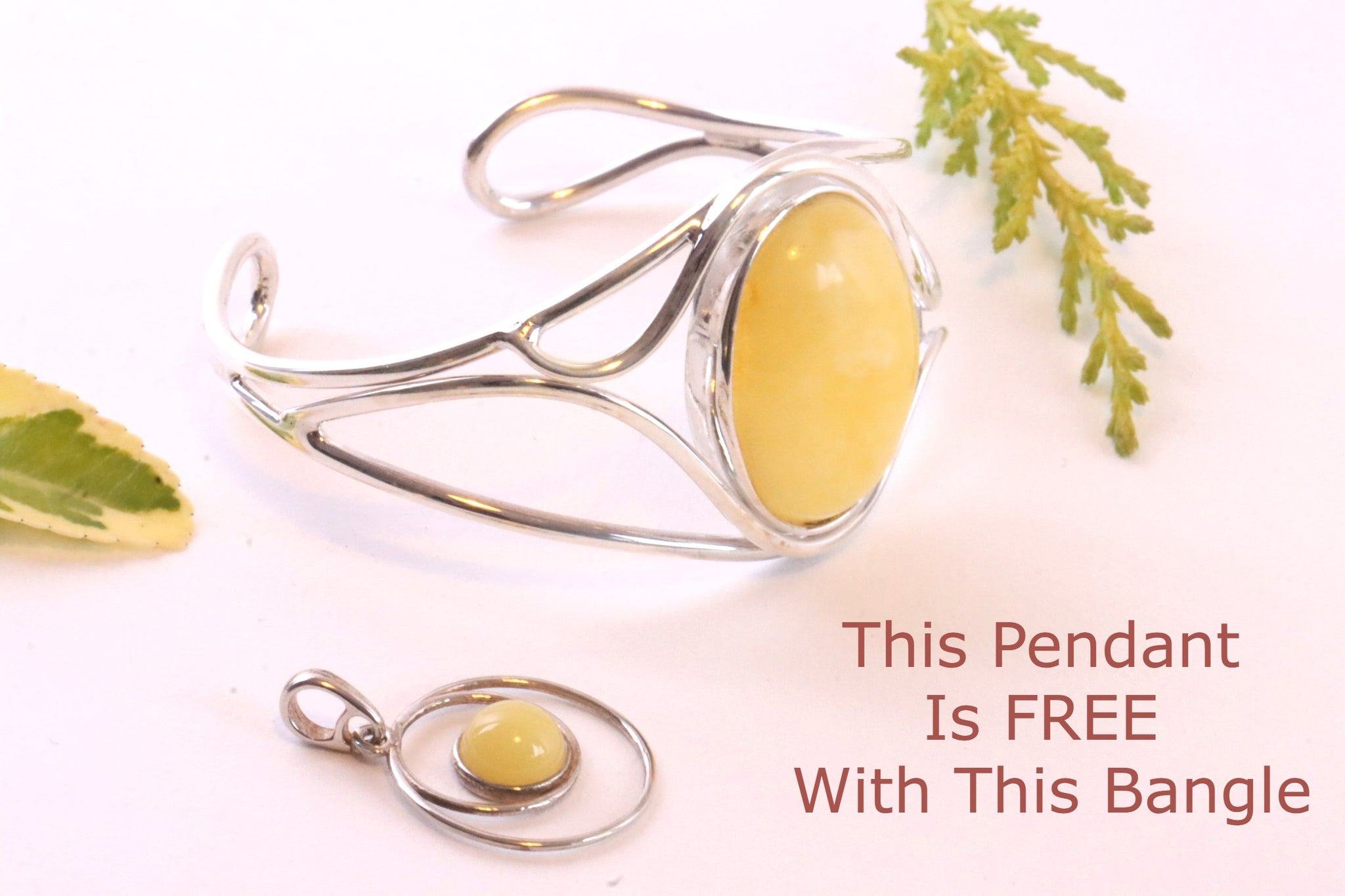 White Baltic Amber Gemstone Adjustable Bangle on 925 Sterling Silver With FREE Pendant