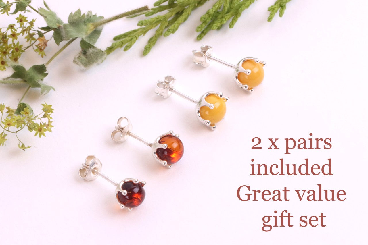 2 Pairs Round Amber Stud Earrings