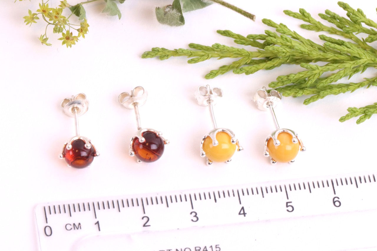 2 Pairs Round Amber Stud Earrings
