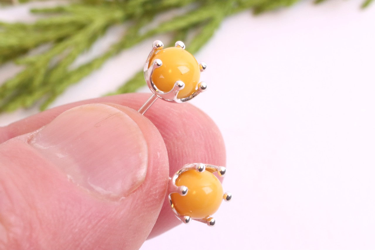 2 Pairs Round Amber Stud Earrings