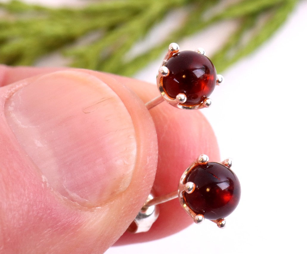 2 Pairs Round Amber Stud Earrings