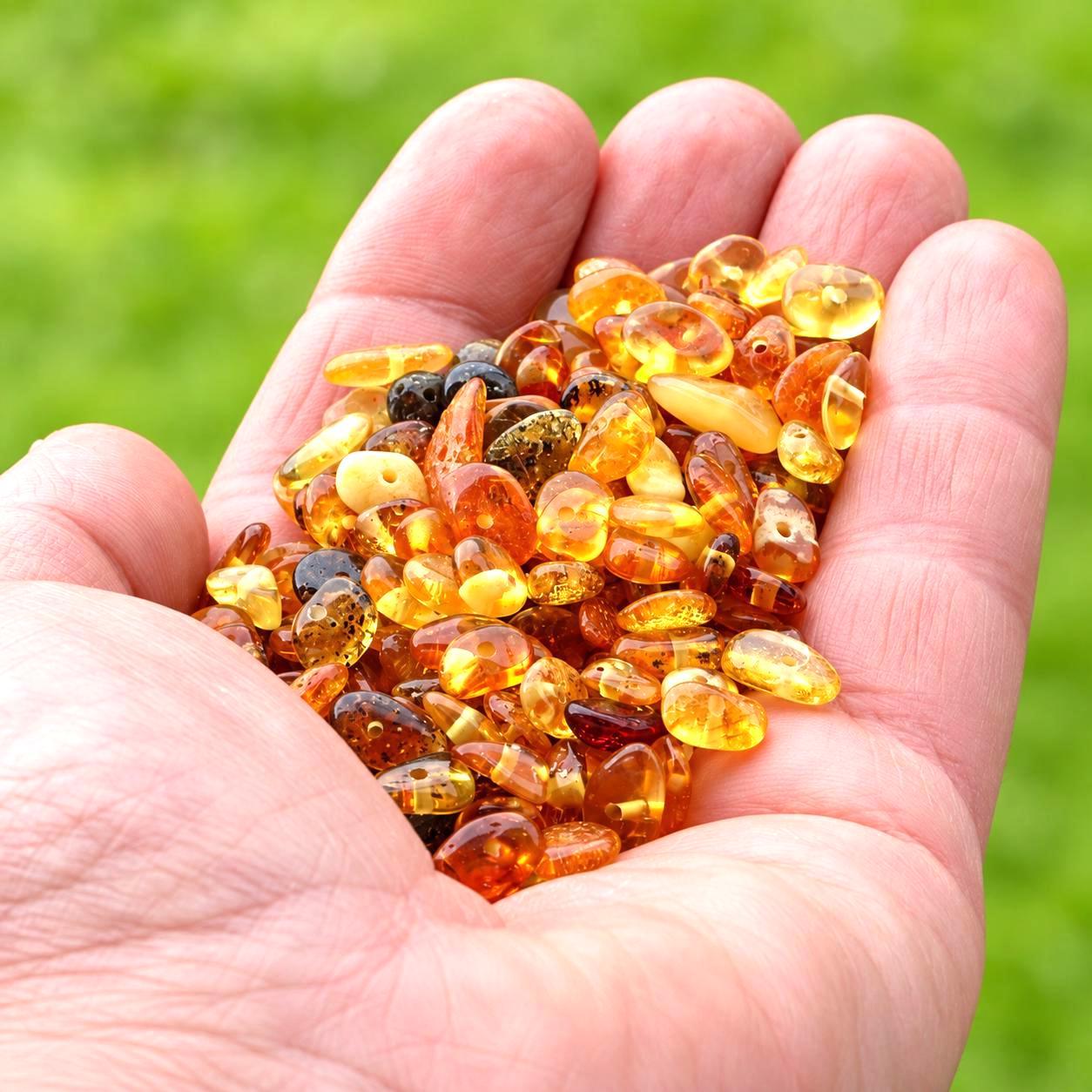 Baltic Amber Craft Beads 20g – Approx. 160 Drilled Flat Polished Beads 5mm × 4mm – Jewellery Making and DIY Supplies