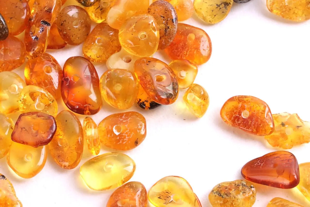 Baltic Amber Craft Beads 20g – Approx. 160 Drilled Flat Polished Beads 5mm × 4mm – Jewellery Making and DIY Supplies