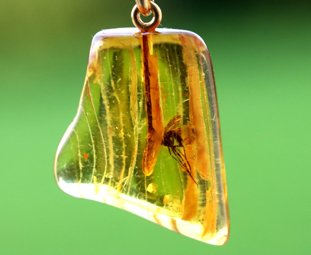 Gold Pendant with Inclusion