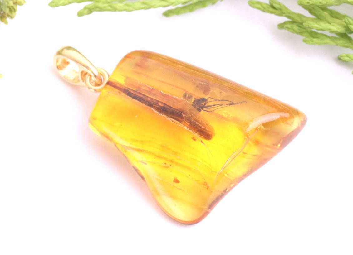 Gold Pendant with Inclusion