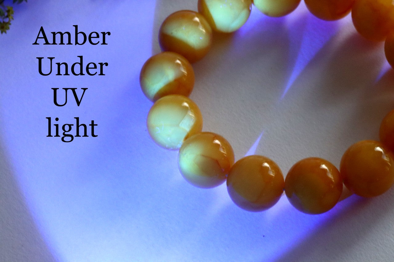 AAA Grade Beeswax Amber Beads – 14pcs, 14.9mm Round