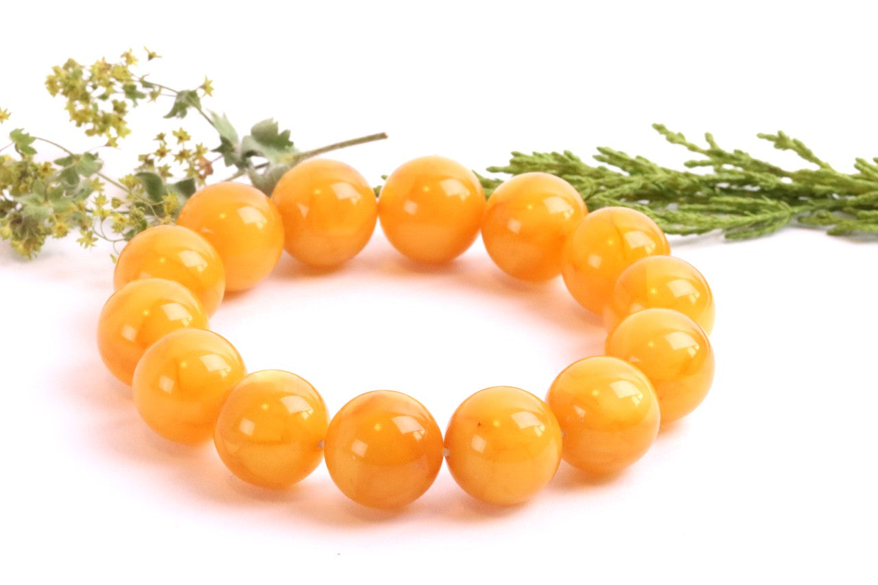 AAA Grade Beeswax Amber Beads – 14pcs, 14.9mm Round