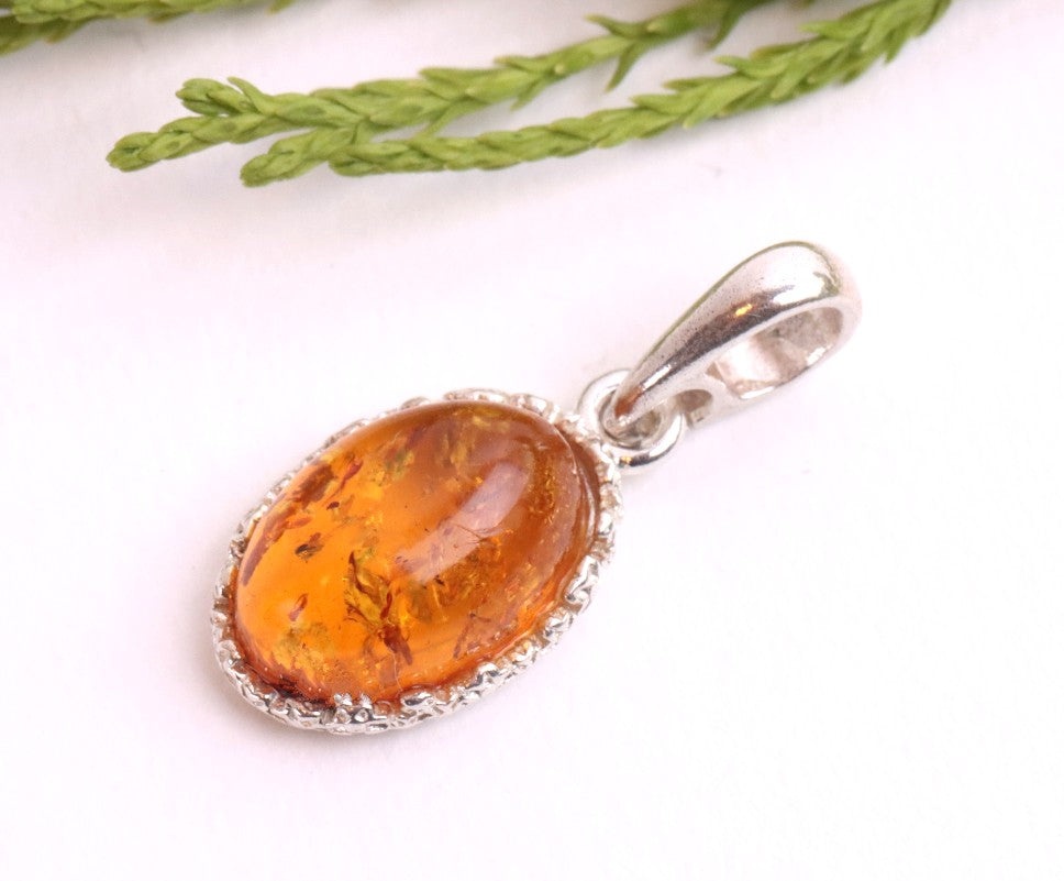 Tiny Drop Pendant