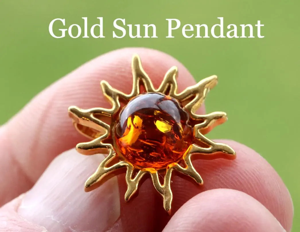 Gold Sun Pendant – 925 Gold-Plated Silver with Baltic Amber Gemstone