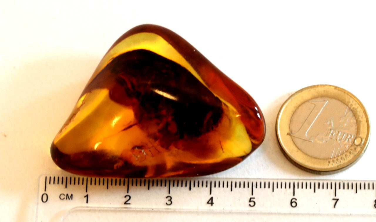 Amber Worry Stone – Stress Relief & Healing Energy