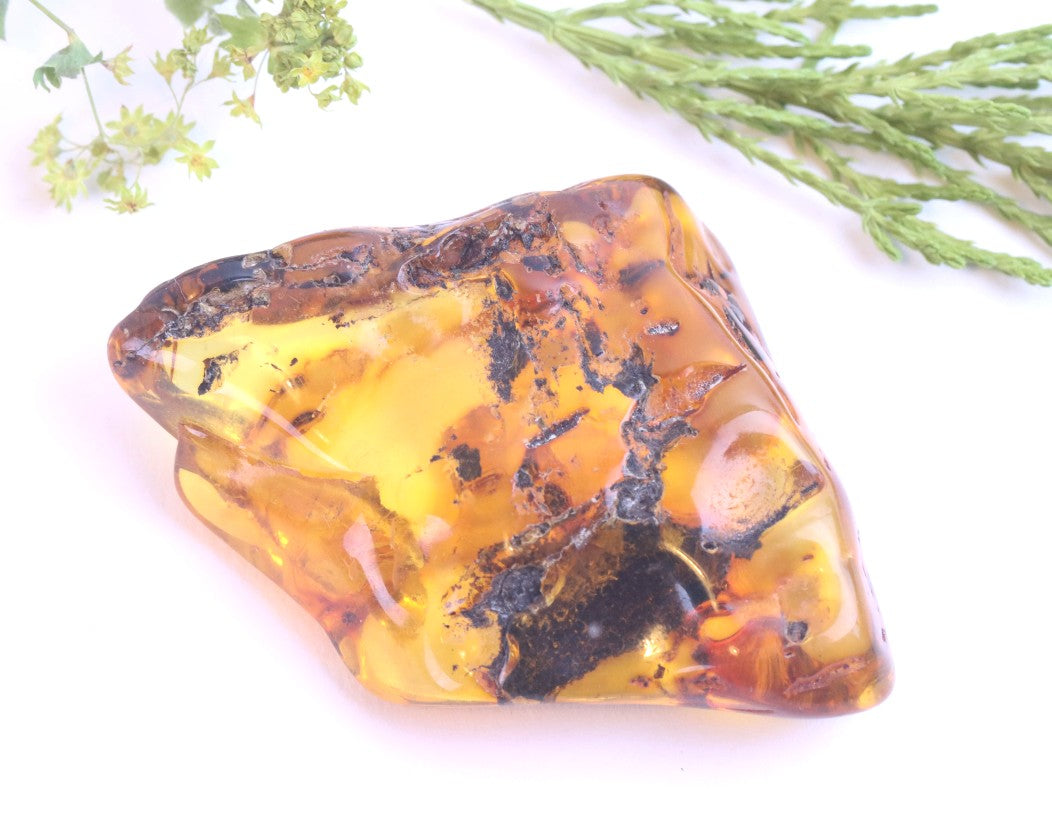 Natural Baltic Amber Gem / Calming Meditation Stone