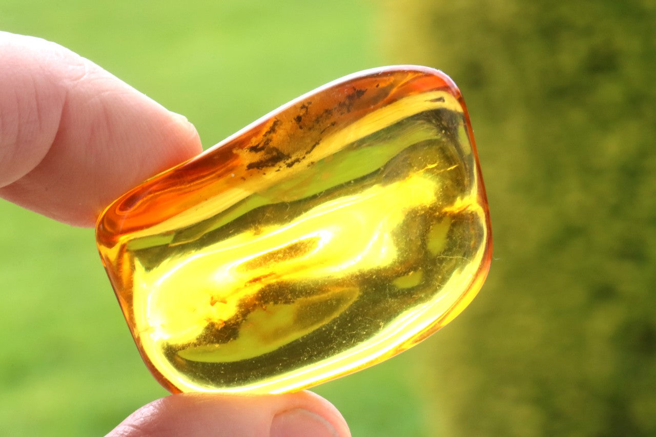 Natural Clear Baltic Amber Gemstone