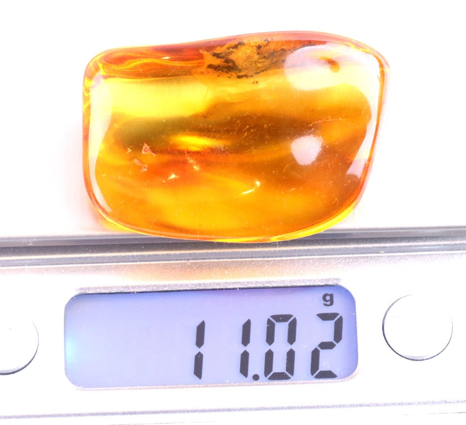 Natural Clear Baltic Amber Gemstone
