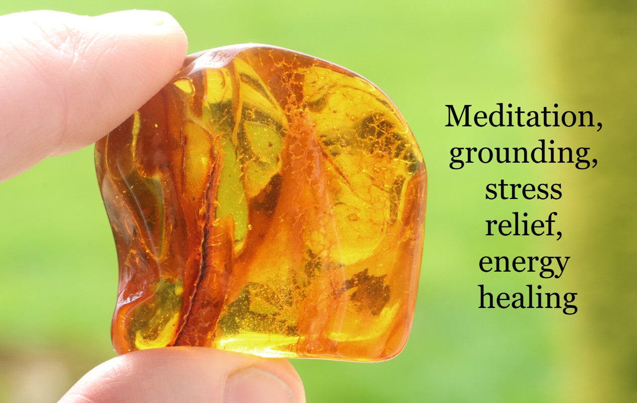 Baltic Amber Palm Stone – Smooth Meditation & Stress Relief Gem