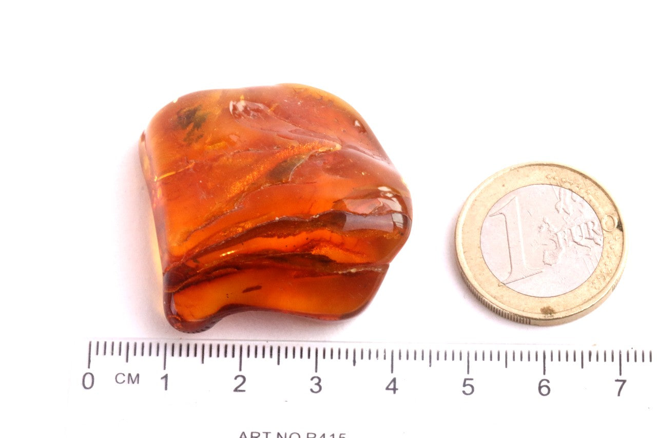 Baltic Amber Palm Stone – Smooth Meditation & Stress Relief Gem