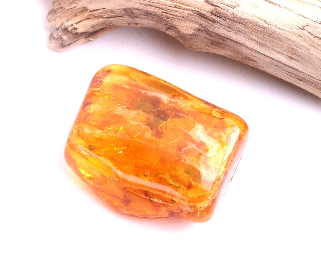 Amber Worry Stone – Stress Relief & Meditation Aid