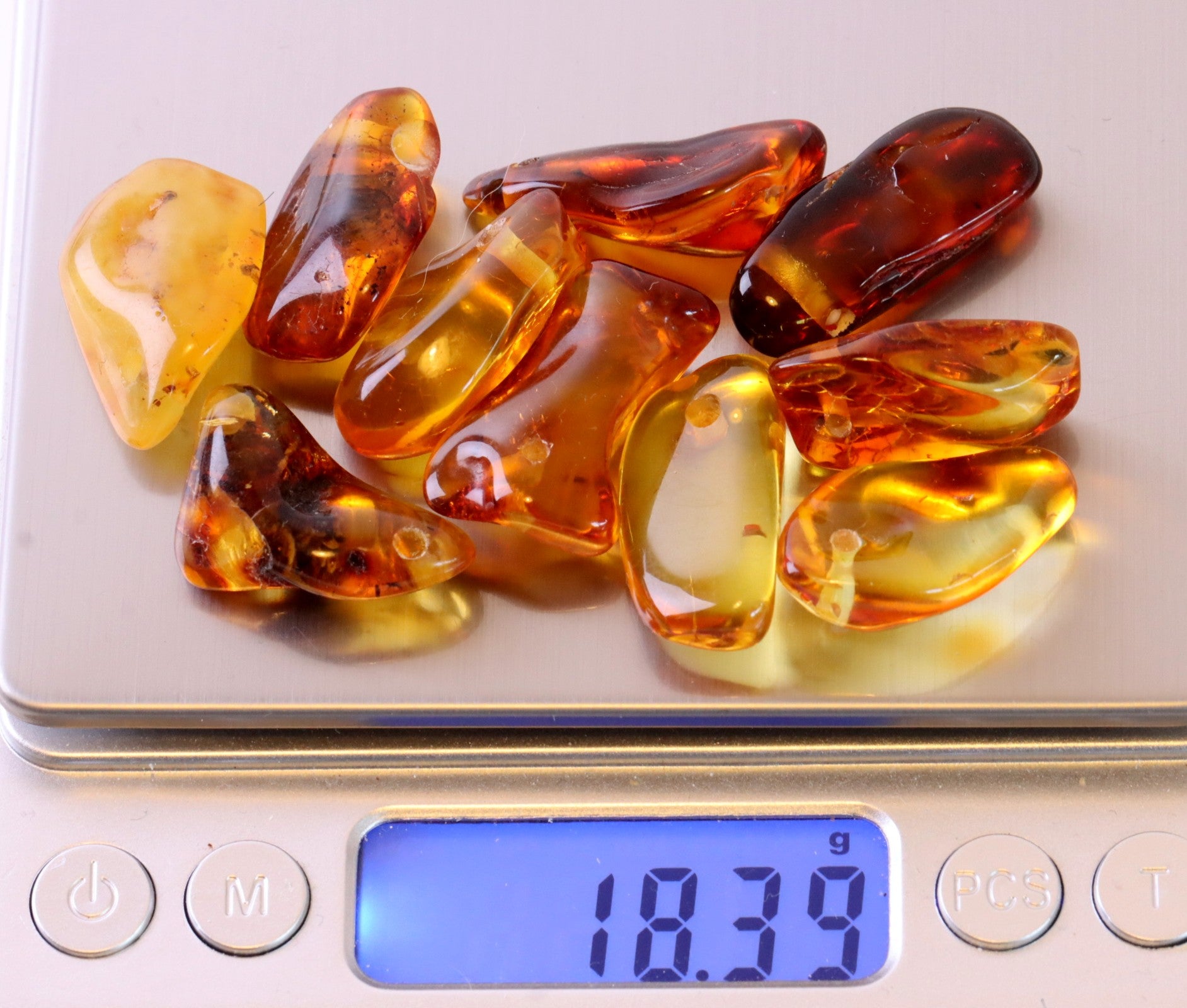 Collection of 10 pieces Amber Mini Pendants