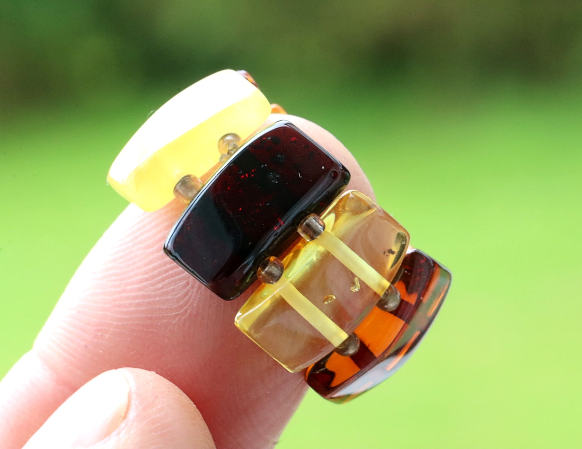 Elastic Amber Ring