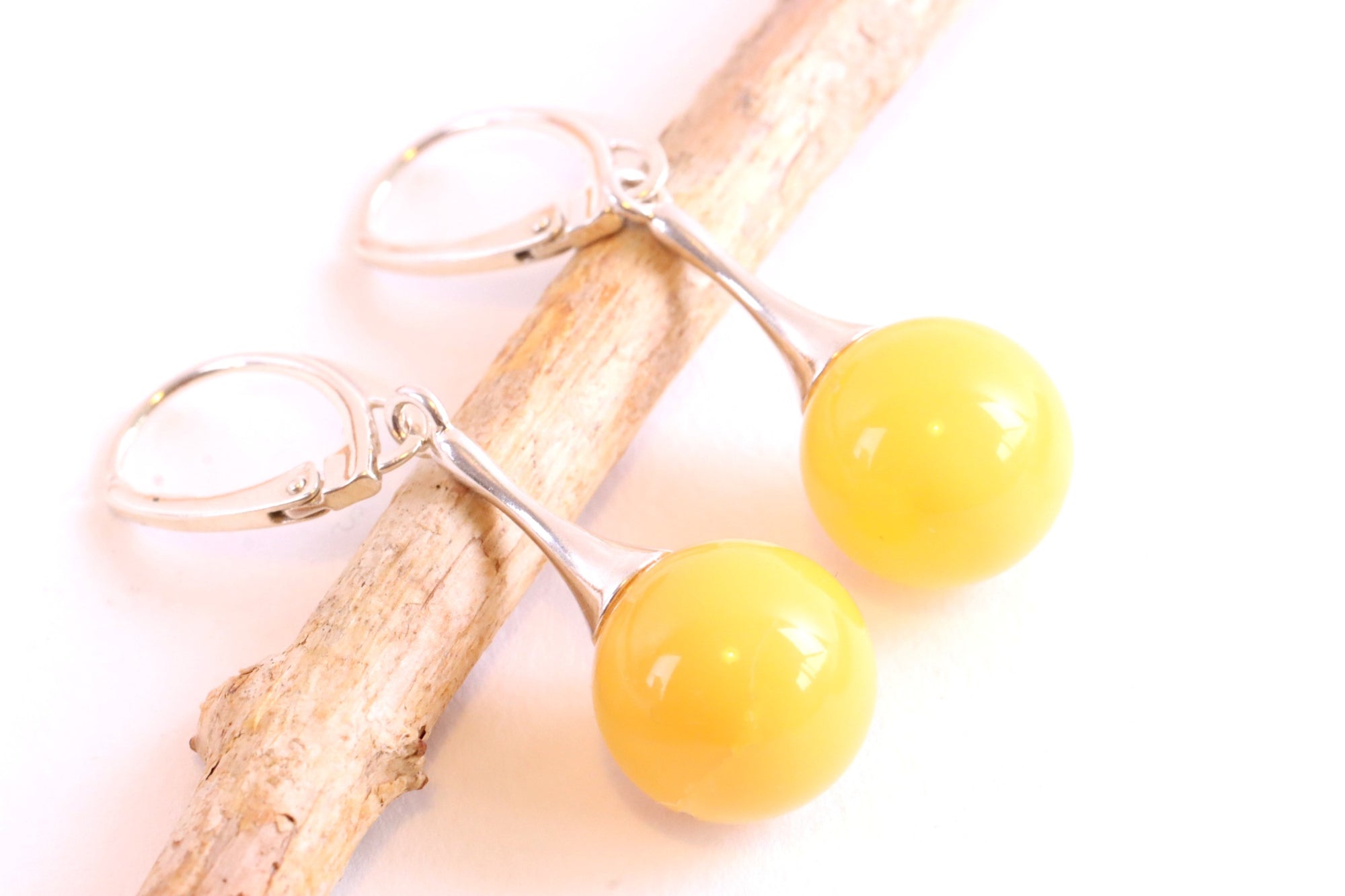 Warm White Amber Silver Earrings