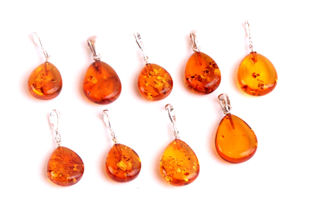 Dainty Drop Pendant