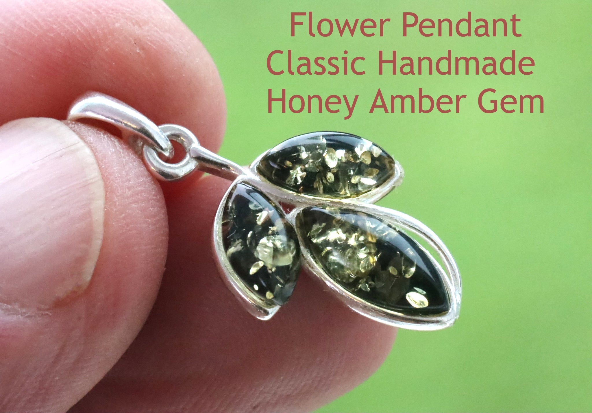 Valentine's Day Gift Flower Pendant Classic Handmade Green Amber Gem
