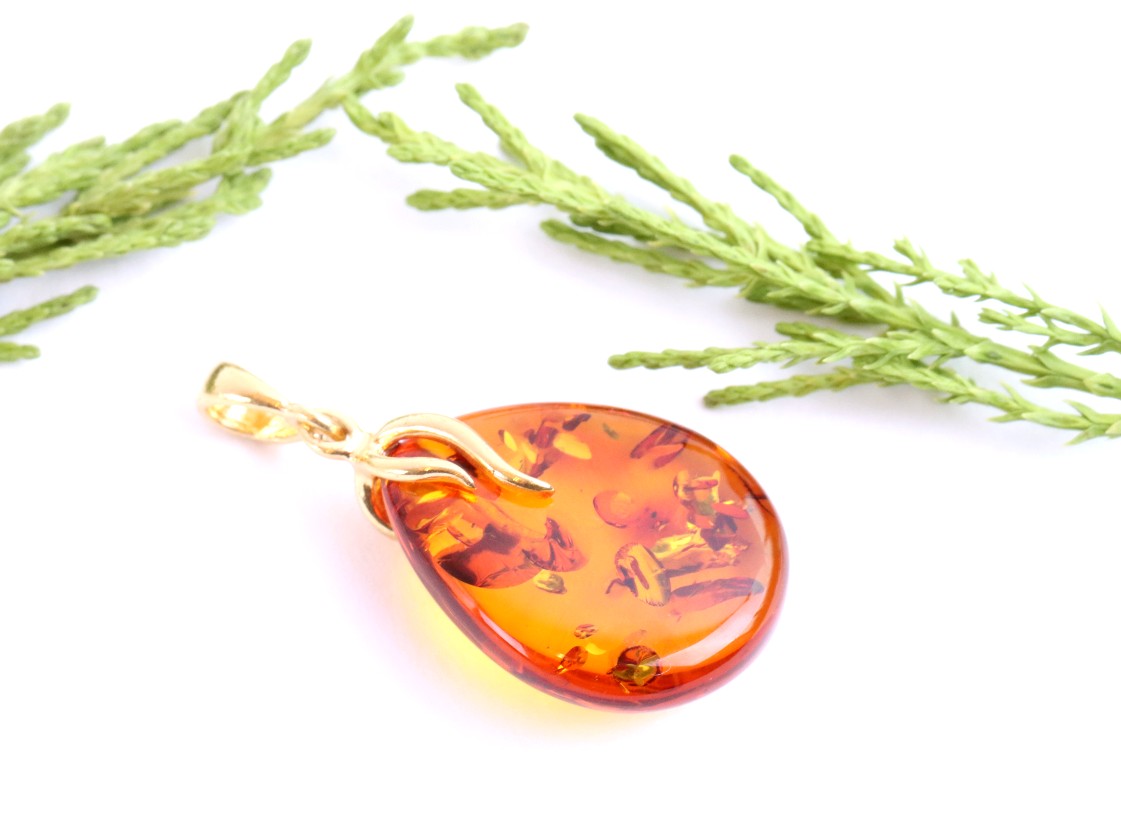 Classic Baltic Amber Drop Pendant on 925 Gold Plated Silver