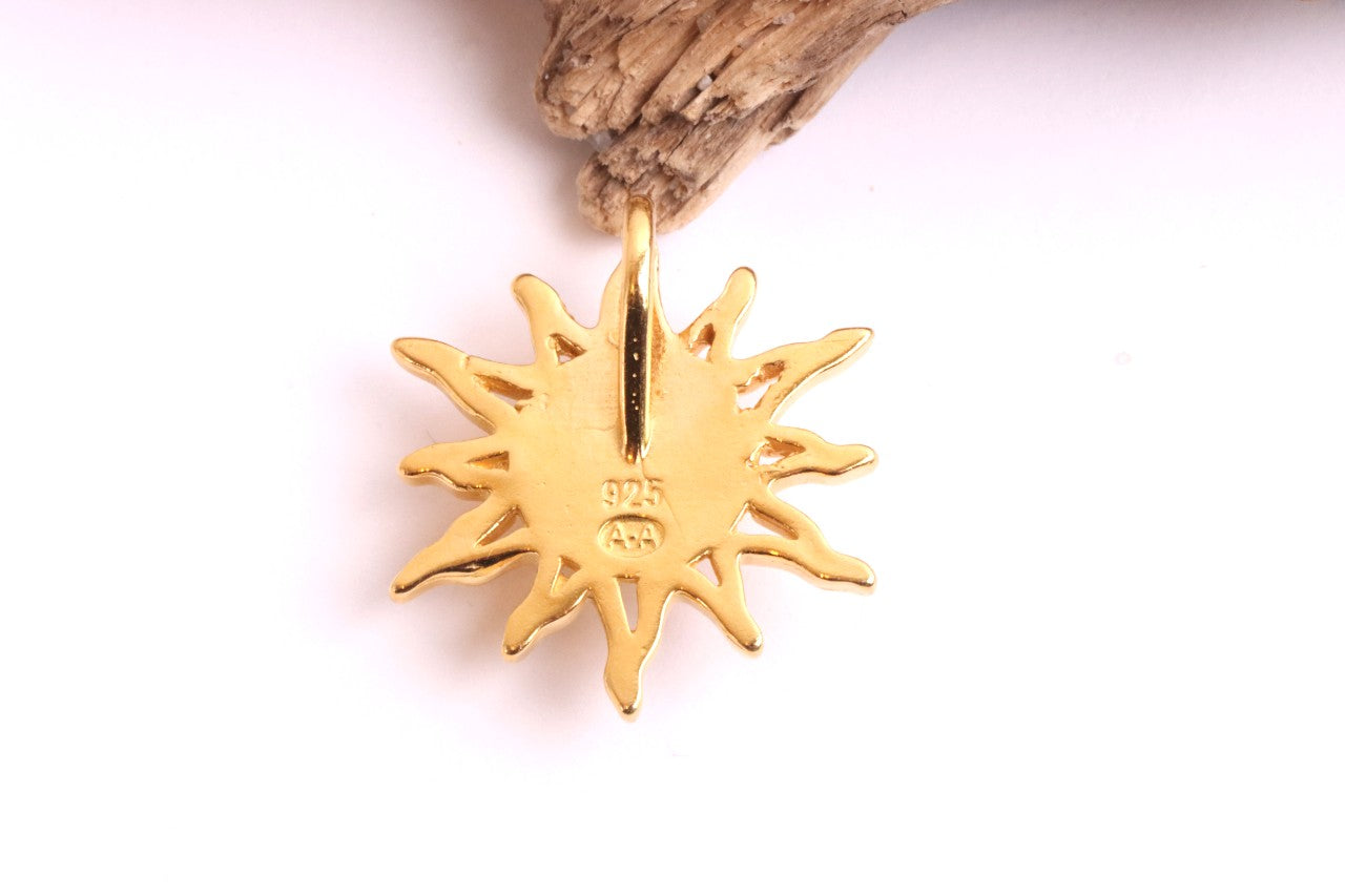 Gold Sun Pendant – 925 Gold-Plated Silver with Baltic Amber Gemstone