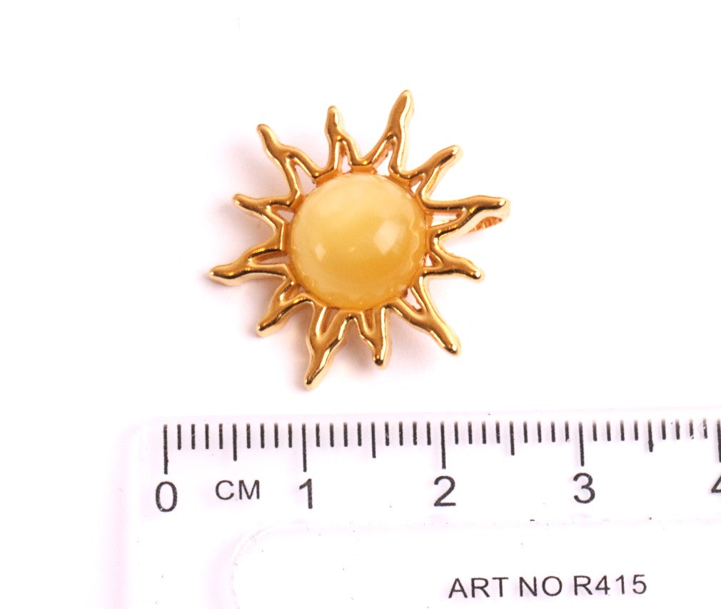 Gold Sun Pendant – 925 Gold-Plated Silver with Baltic Amber Gemstone