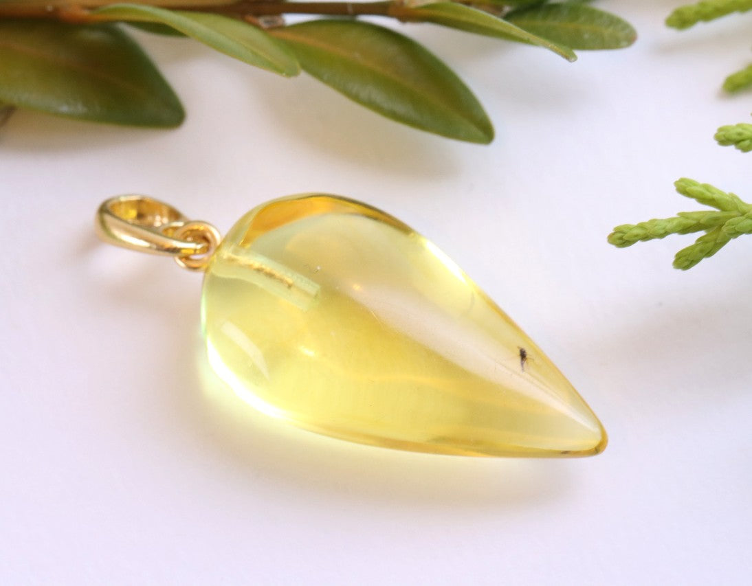 Clear Baltic Amber Pendant with Visible Insect Inclusion | Gold-Plated Jewellery