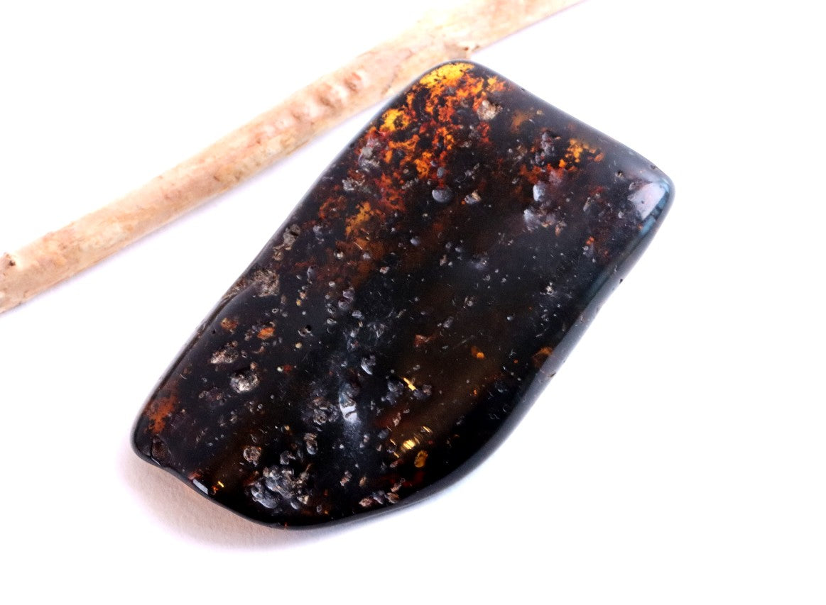 Natural Baltic Amber Meditation Stone