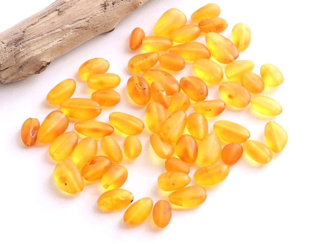 Crafting Baltic Amber Beads – Semi-Polished Bean-Shaped Beads