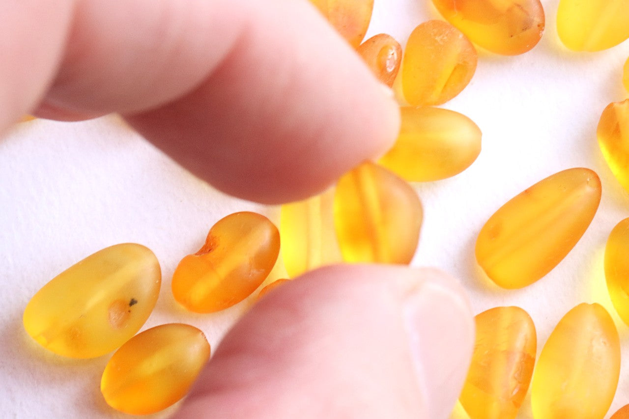 Crafting Baltic Amber Beads – Semi-Polished Bean-Shaped Beads