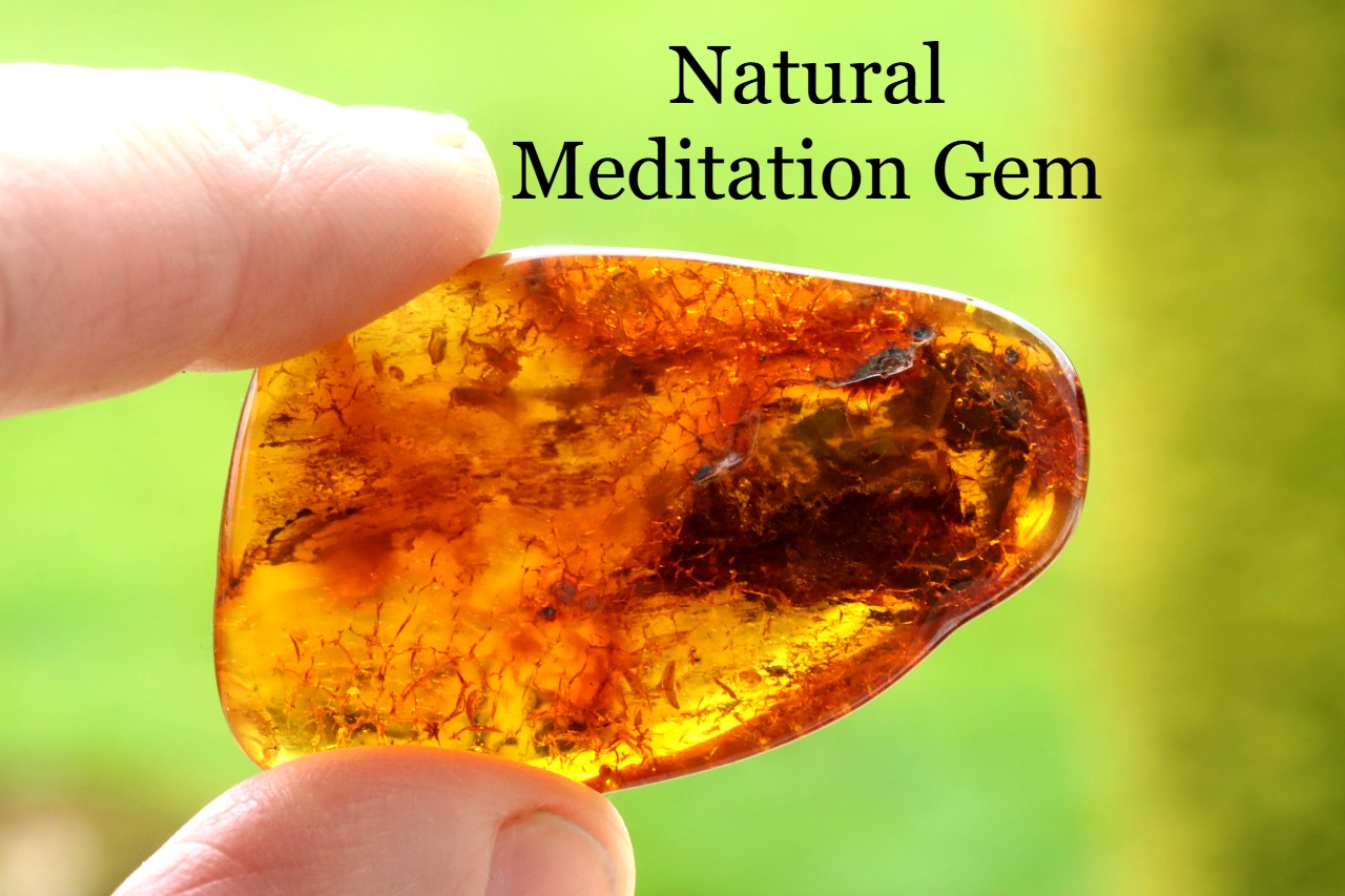Amber Worry Stone – Stress Relief & Healing Energy