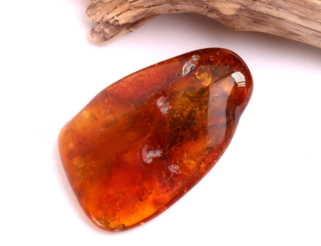 Amber Worry Stone – Stress Relief & Healing Energy