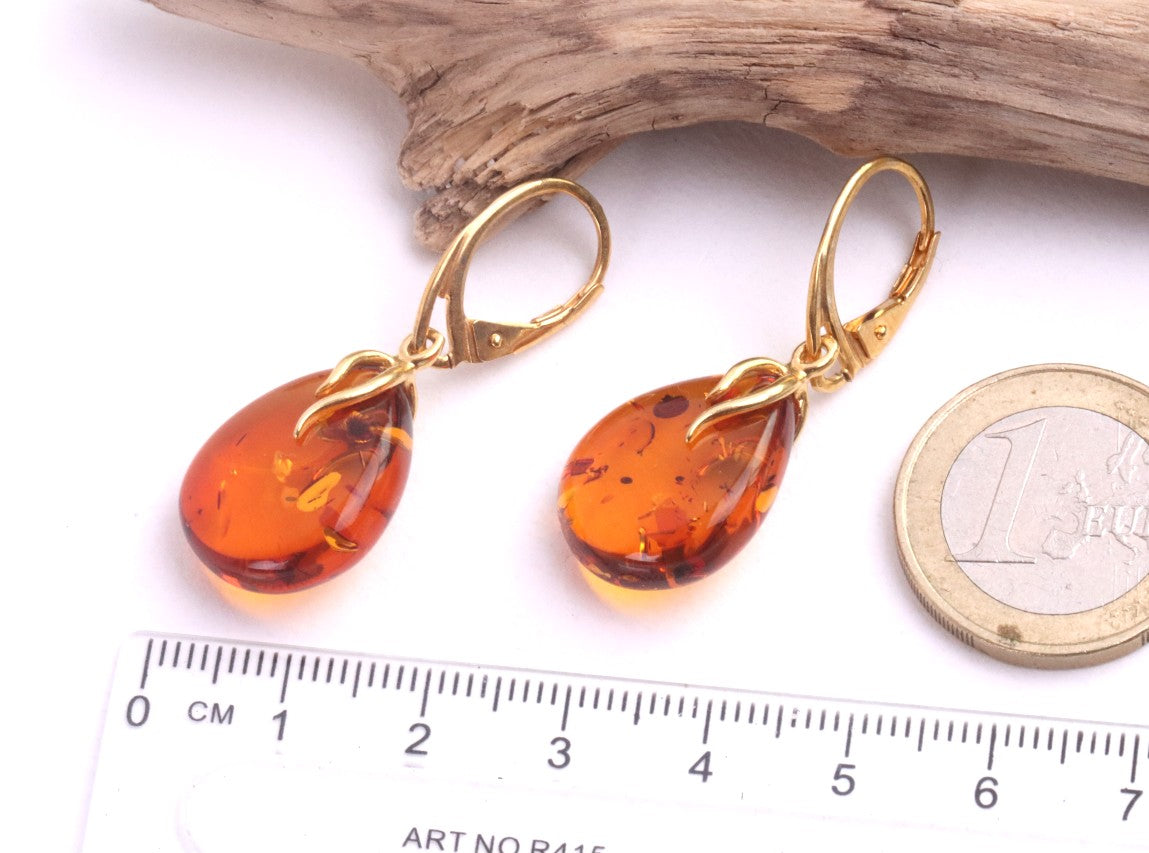 Elegant Gold Teardrop Earrings