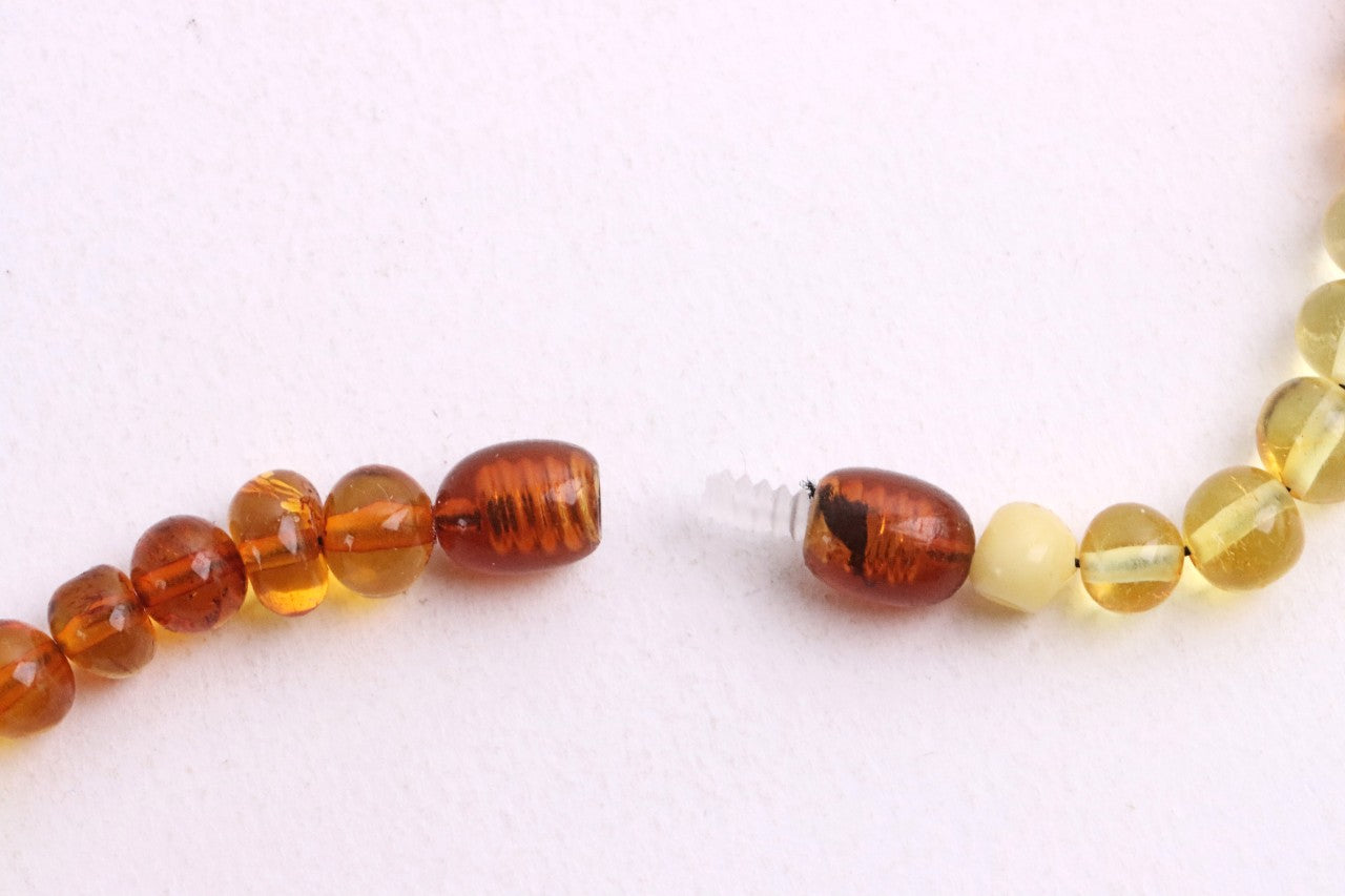 Unisex Baltic Amber Pendant Necklace
