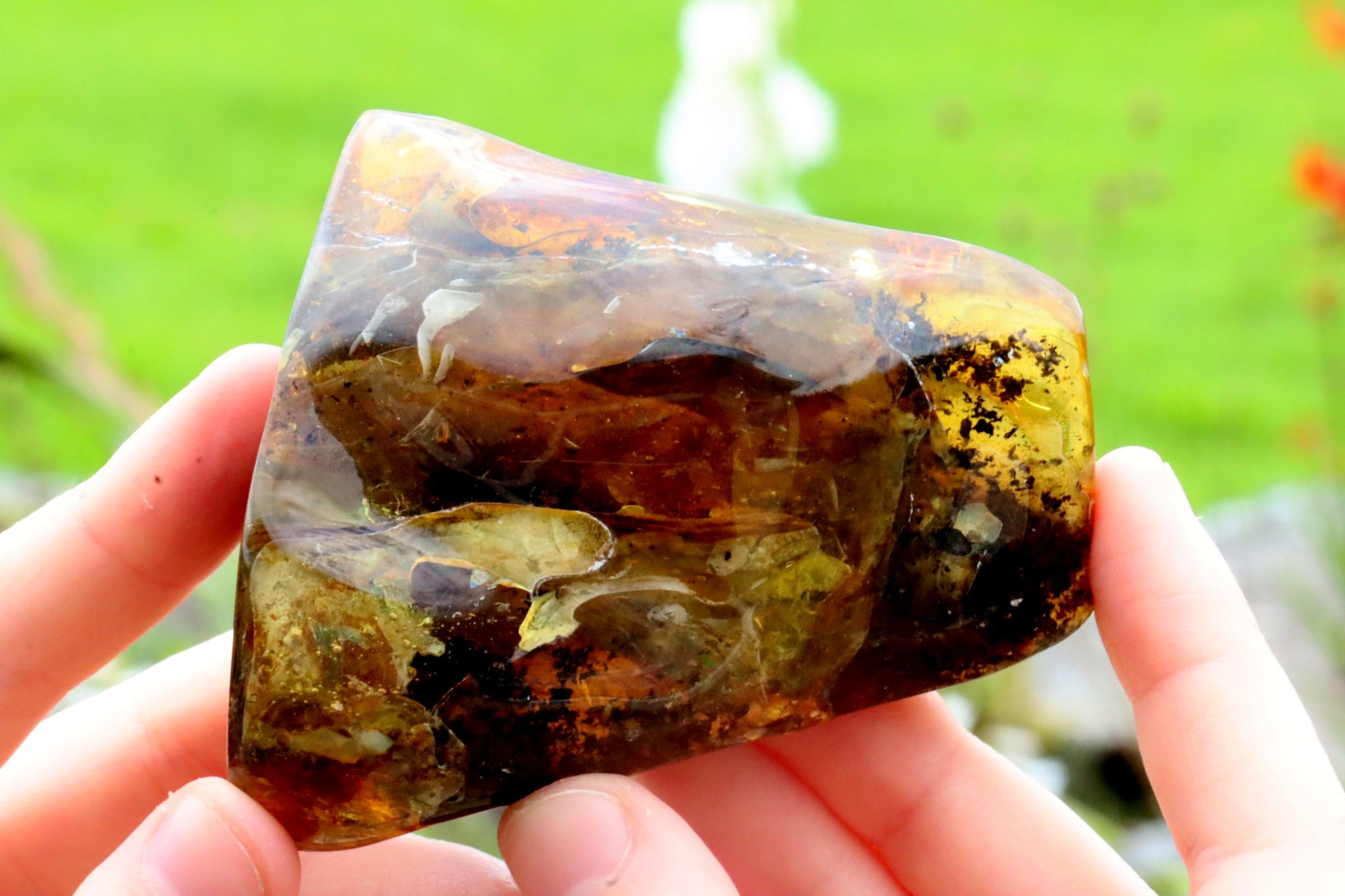 Unbelievable Natural Amber Gemstone 78g