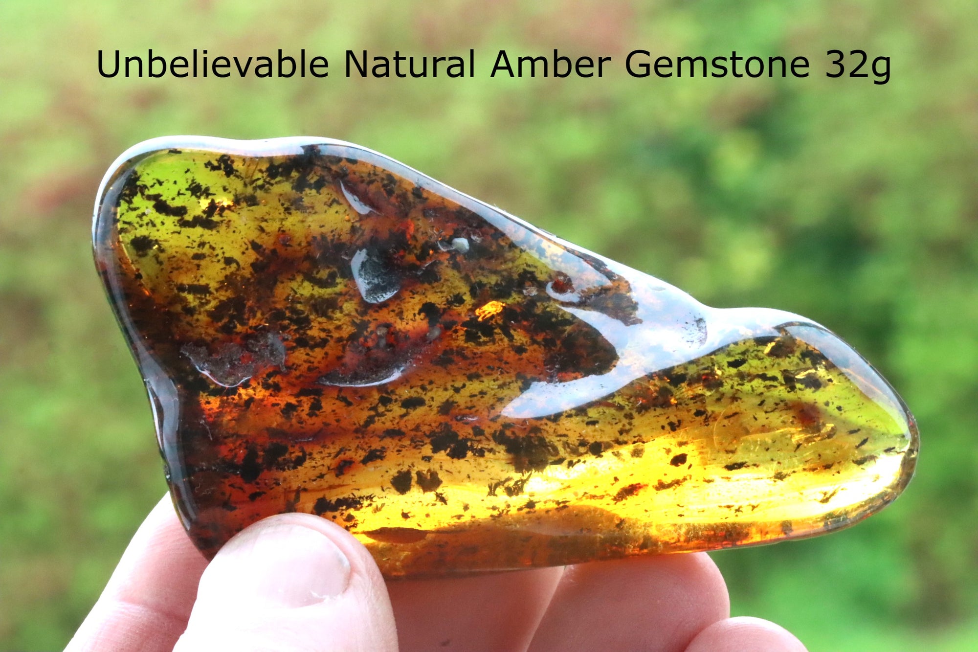 Natural Amber Gemstone 32g