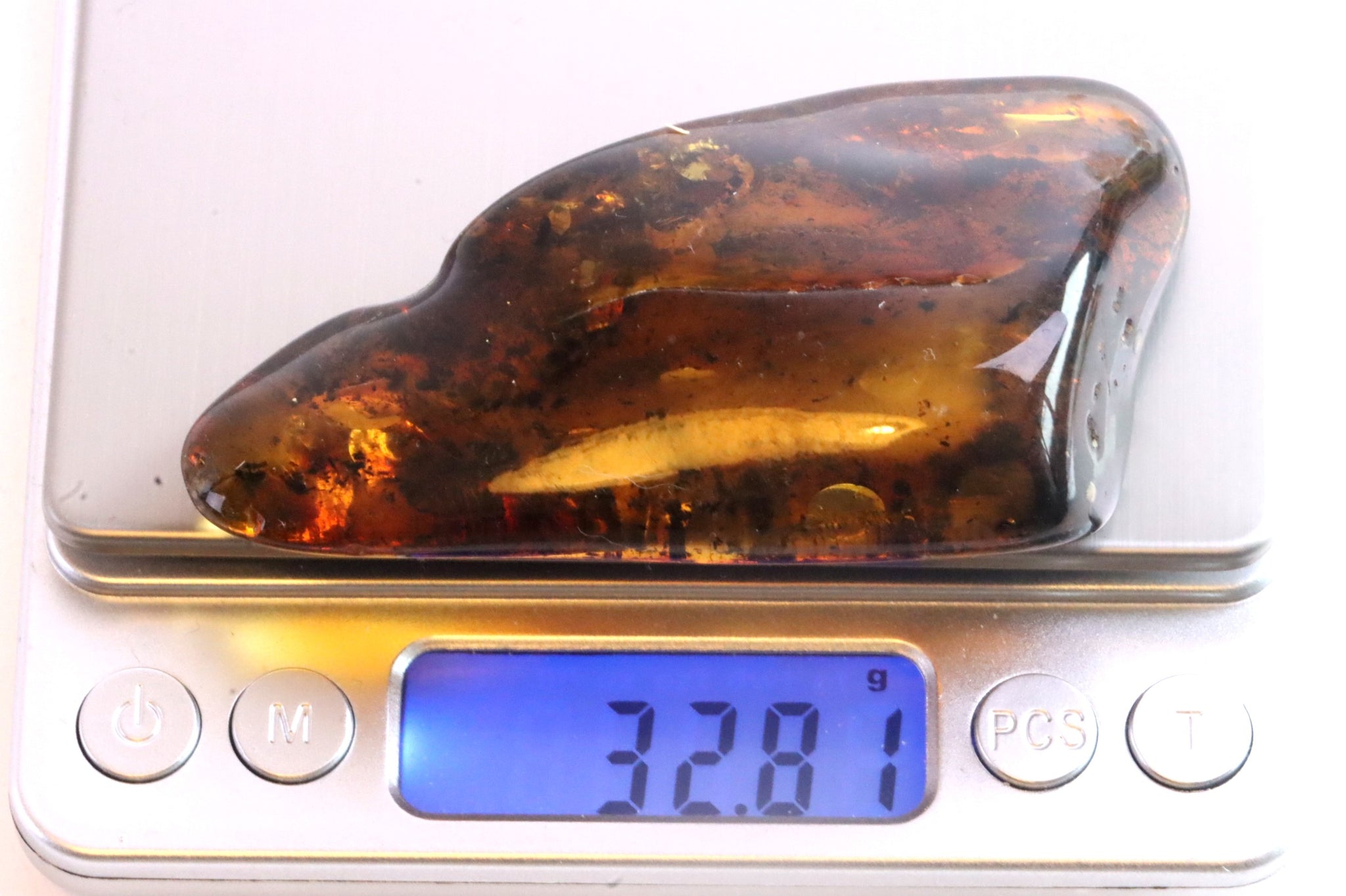 Unbelievable Natural Amber Gemstone 32g