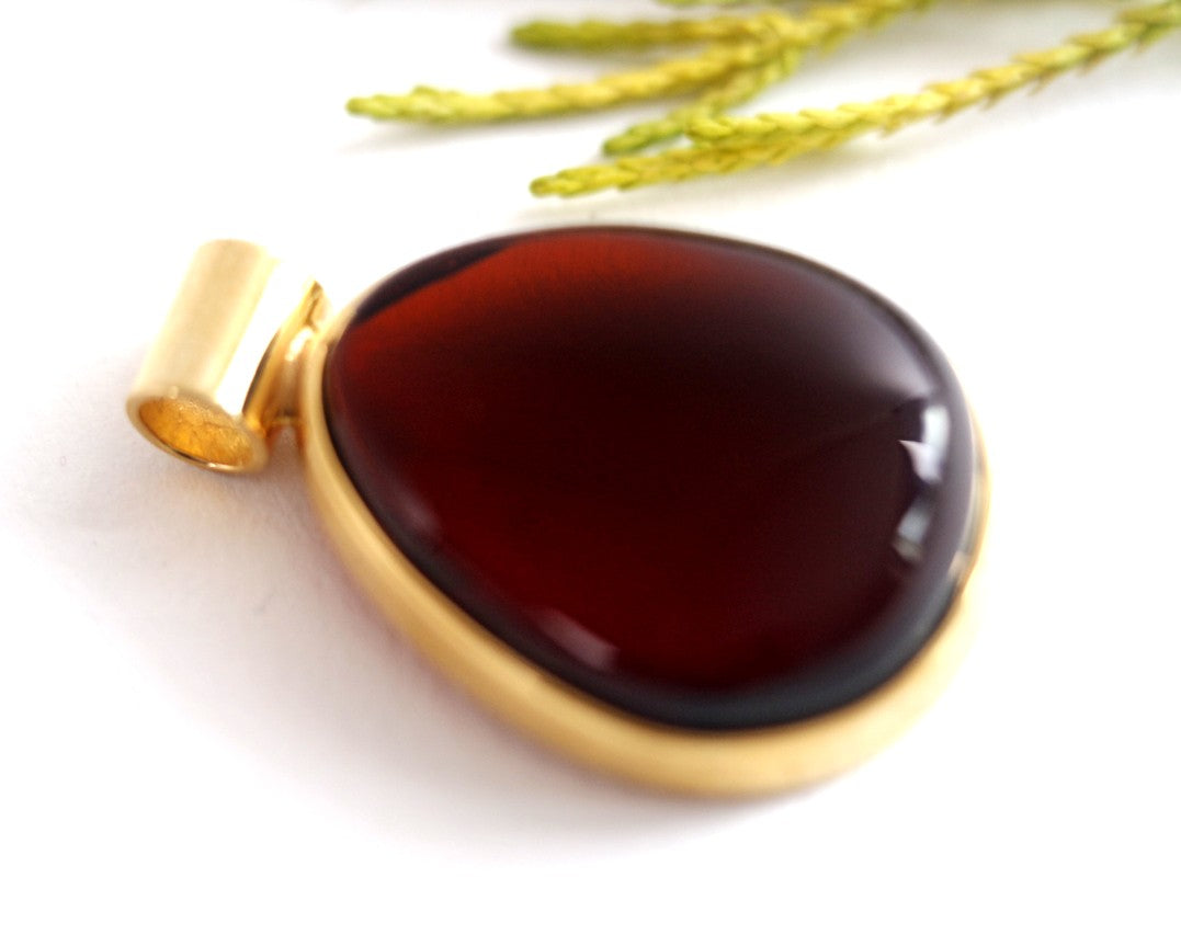 925 Gold Plated Silver One Of A Kind Amber Pendant