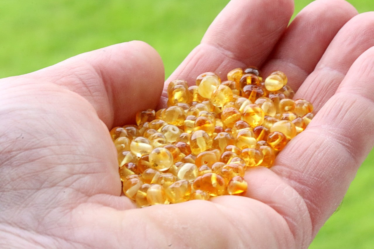 Honey Amber Beads with holes 5mm X 5mm Approx / Approx 100 beads in 10 grams